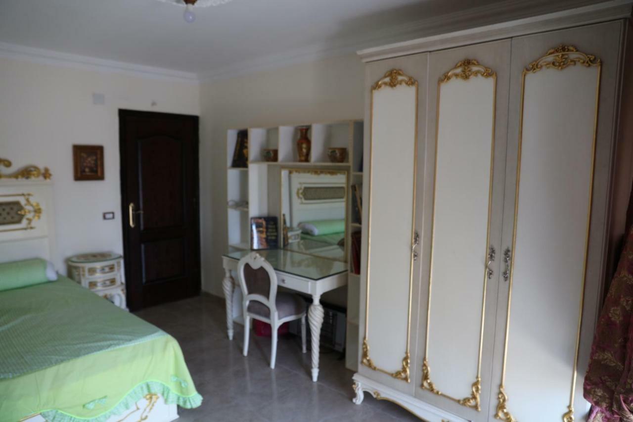 Maadi, Direct Nile River View From All Rooms El El Cairo Exterior foto